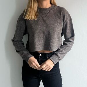 Zara Basic Edition Women's Grey Cropped Sweatshirt Size Large